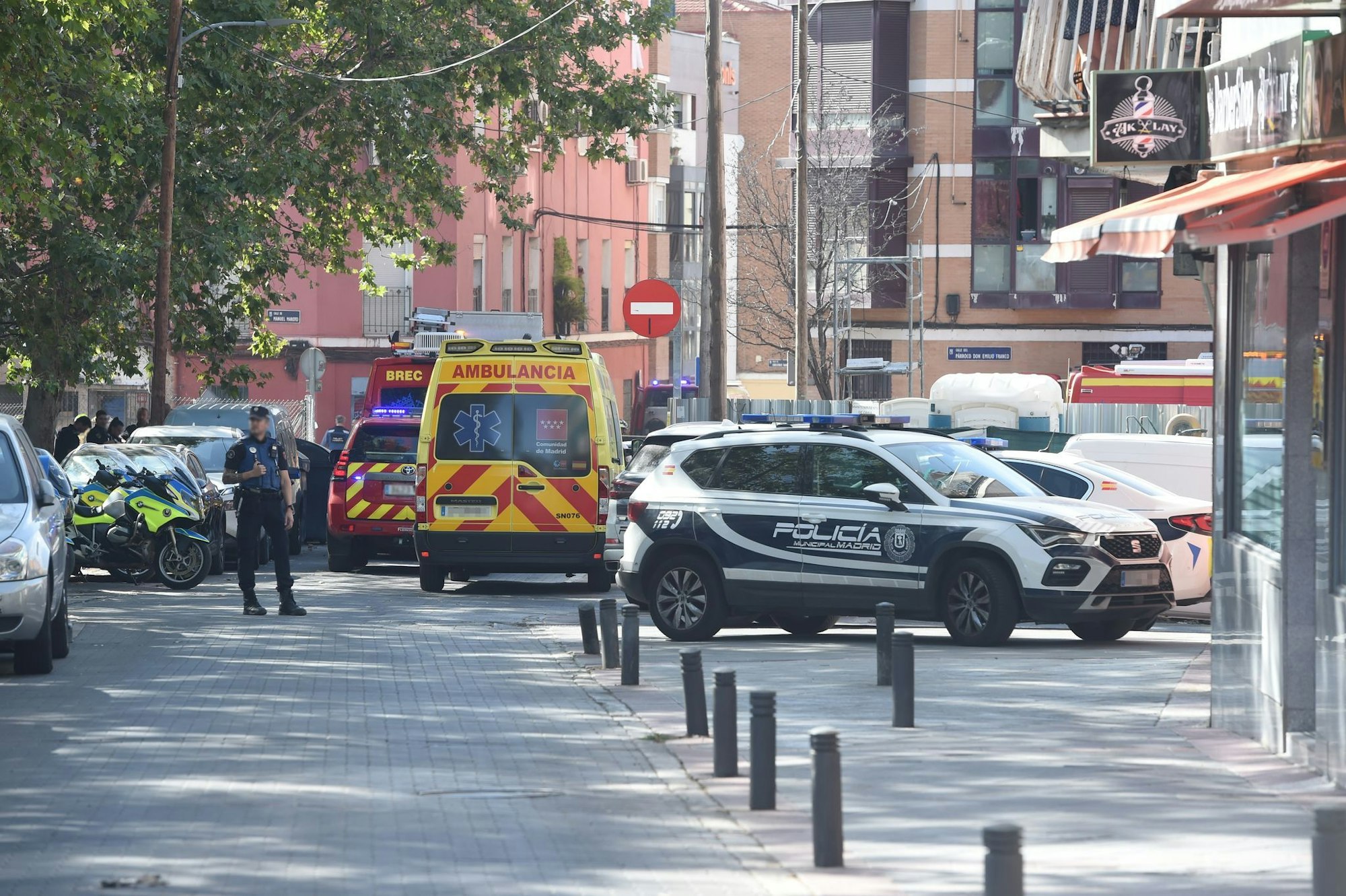 Bei der Explosion in einem dreistöckigen Gebäude in Madrid wurden ein Lokal und eine Bar im Erdgeschoss zerstört sowie darüberliegende Wohnungen beschädigt.
