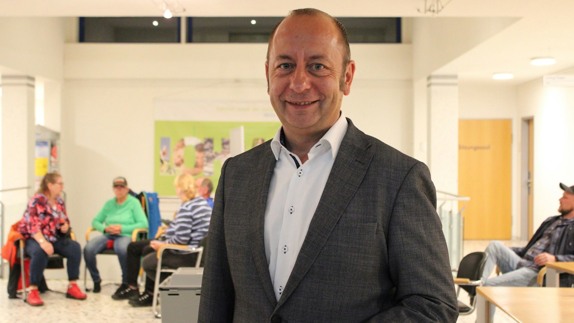 Stichwahl BM-Kandidat*innen Lohmar: Matthias Schmitz (CDU)