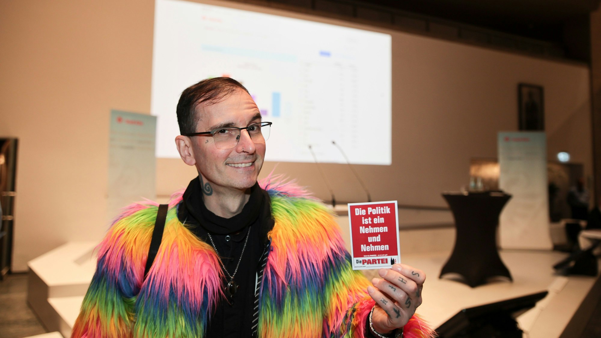 Mark Benecke trat für die Satire-Partei Die Partei als OB-Kandidat an.