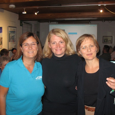 Frauenpower im Siegtaler Hof in Windeck-Herchen: CDU-Parteichefin Evelyn Höller, Bürgermeisterin Alexandra Gauß und die Grünen-Bundesvorsitzende Franziska Brantner.