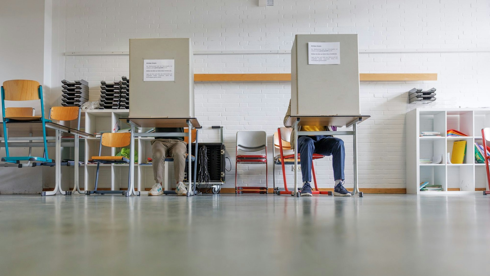 An einigen Orten öffneten die Wahllokale verzögert. (Symbolbild)