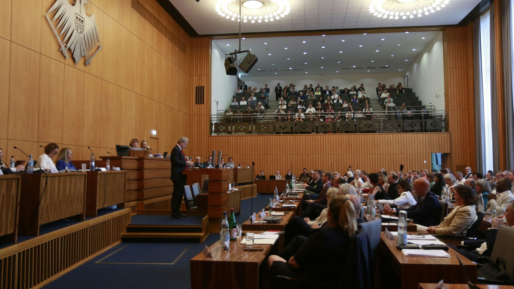 Die Kölnerinnen und Kölner haben einen neuen Stadtrat gewählt (Symbolbild).