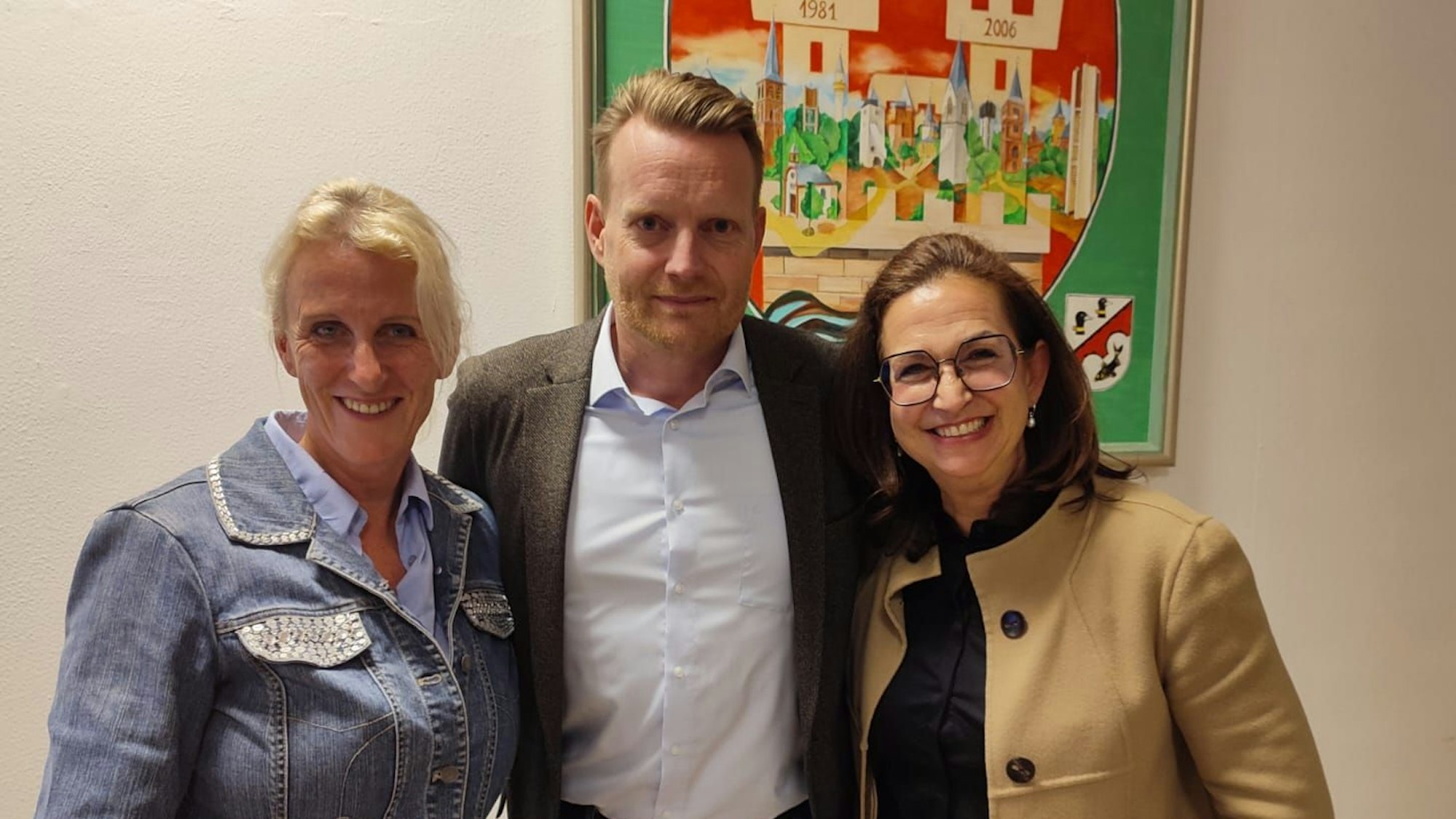 Angela Niethammer, Dano Himmelrath und Barbara Lülsdorf ziehen wieder für die CDU in den Niederkasseler Stadtrat ein. Die Christdemokraten bleiben stärkste Fraktion, verloren aber deutlich an Zustimmung.