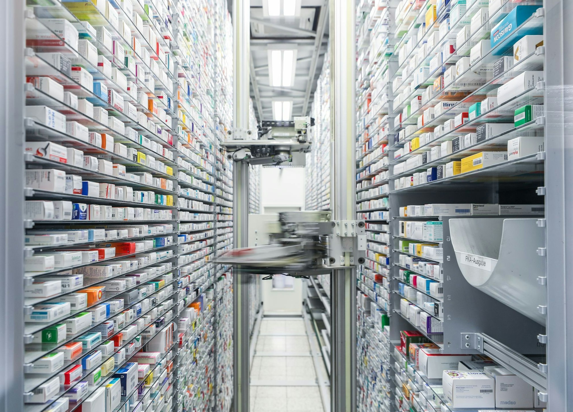 Viele Präparate in einer Apotheke, welches ist das richtige?