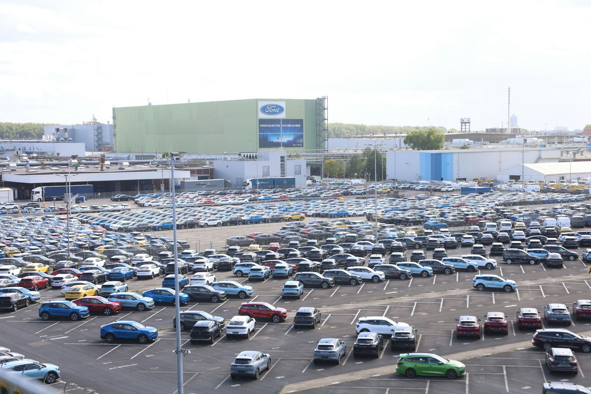 16.09.2025, Köln: 1000 Jobs in Gefahr im Niehler Ford -Werk. Der Autobauer streicht zweite Schicht. Foto: Arton Krasniqi