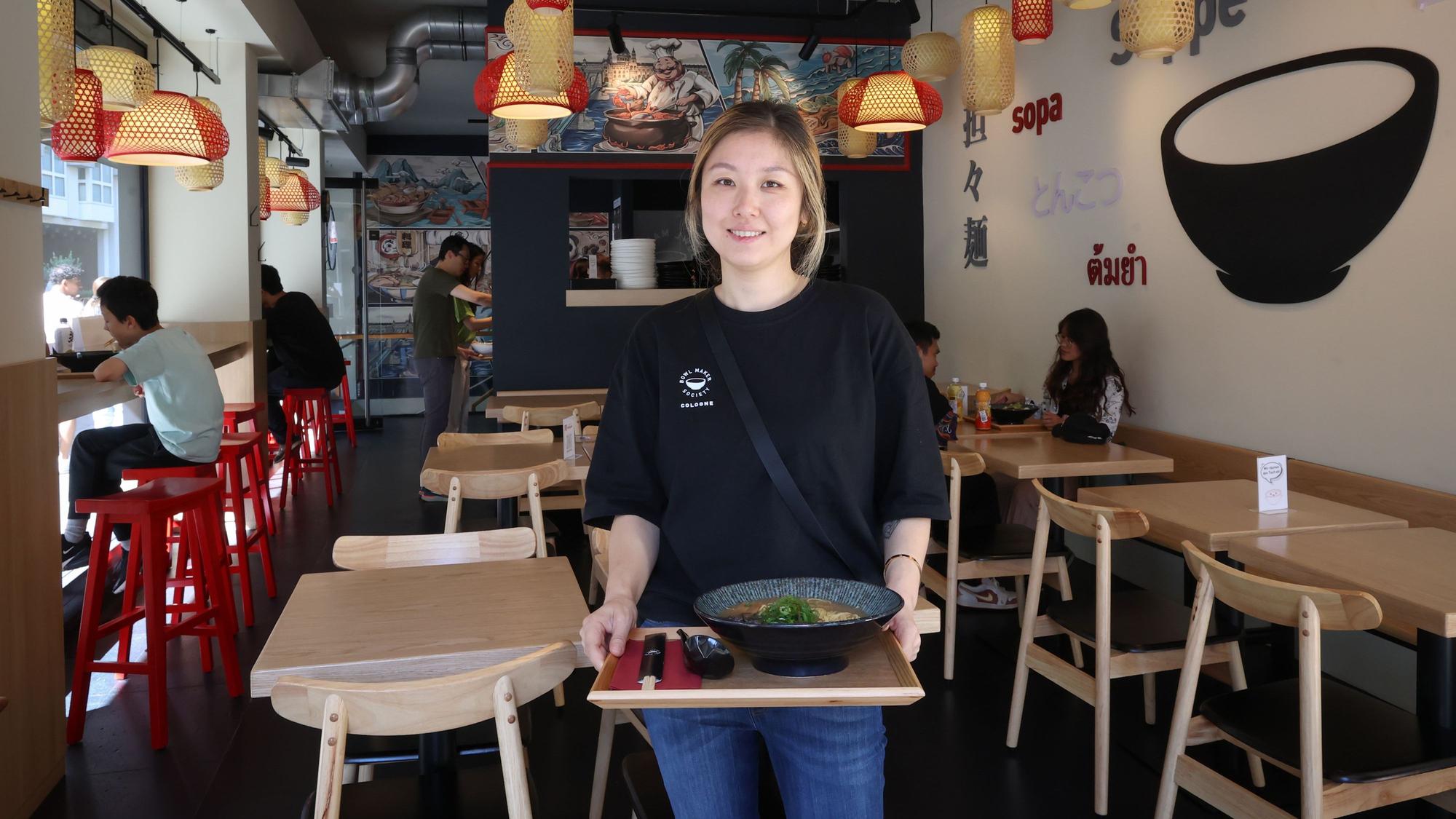 Malatang ist ein gängiges chinesisches Streetfood. Betreiberin Li Ma verbindet das chinesische Malatang mit der japanischen Ramen-Brühe. (Archivbild)