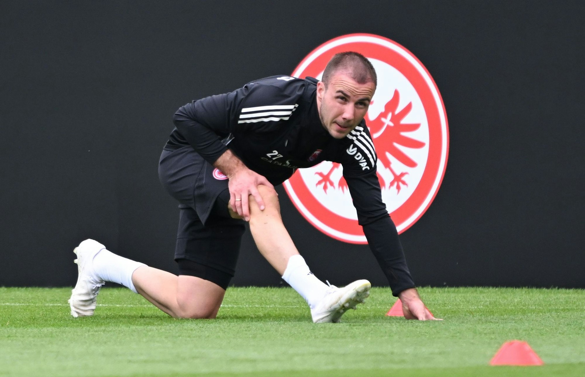 Mario Götze steht Eintracht Frankfurt im Champions-League-Spiel gegen Galatasaray Istanbul wieder zur Verfügung.