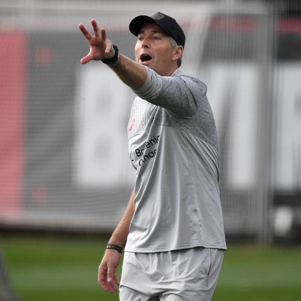 15.09.2025, xophax, Fussball 1.Bundesliga Bayer 04 Leverkusen Saison 2025 / 2026 Bayer 04 Leverkusen , Training Trainer Kasper Hjulmand Leverkusen *** 15 09 2025, xophax, Soccer 1 Bundesliga Bayer 04 Leverkusen Season 2025 2026 Bayer 04 Leverkusen , Training Coach Kasper Hjulmand Leverkusen