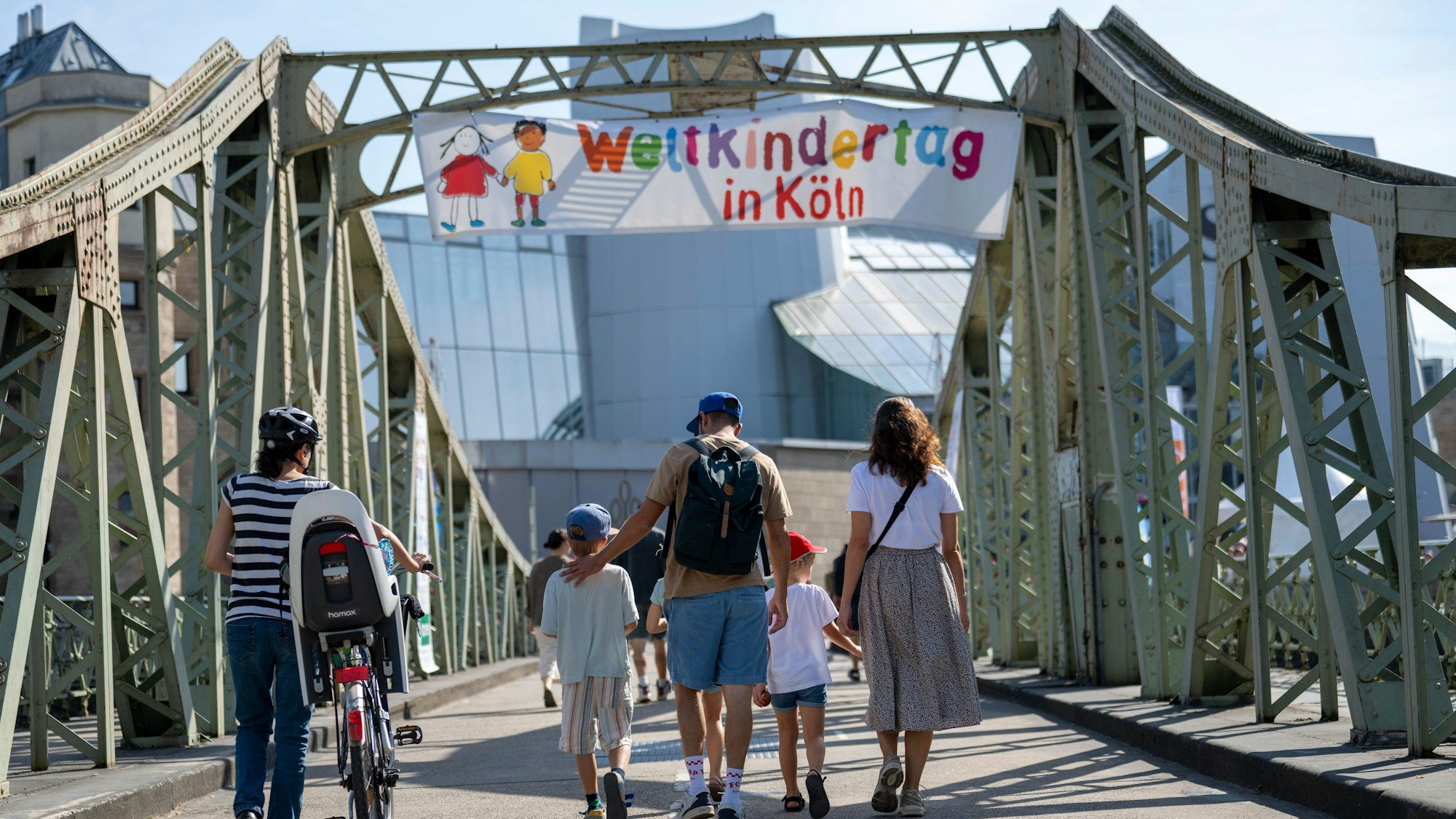22.09.2024, Köln: Im Rheinauhafen feiern Kinder den Weltkindertag. Foto: Uwe Weiser