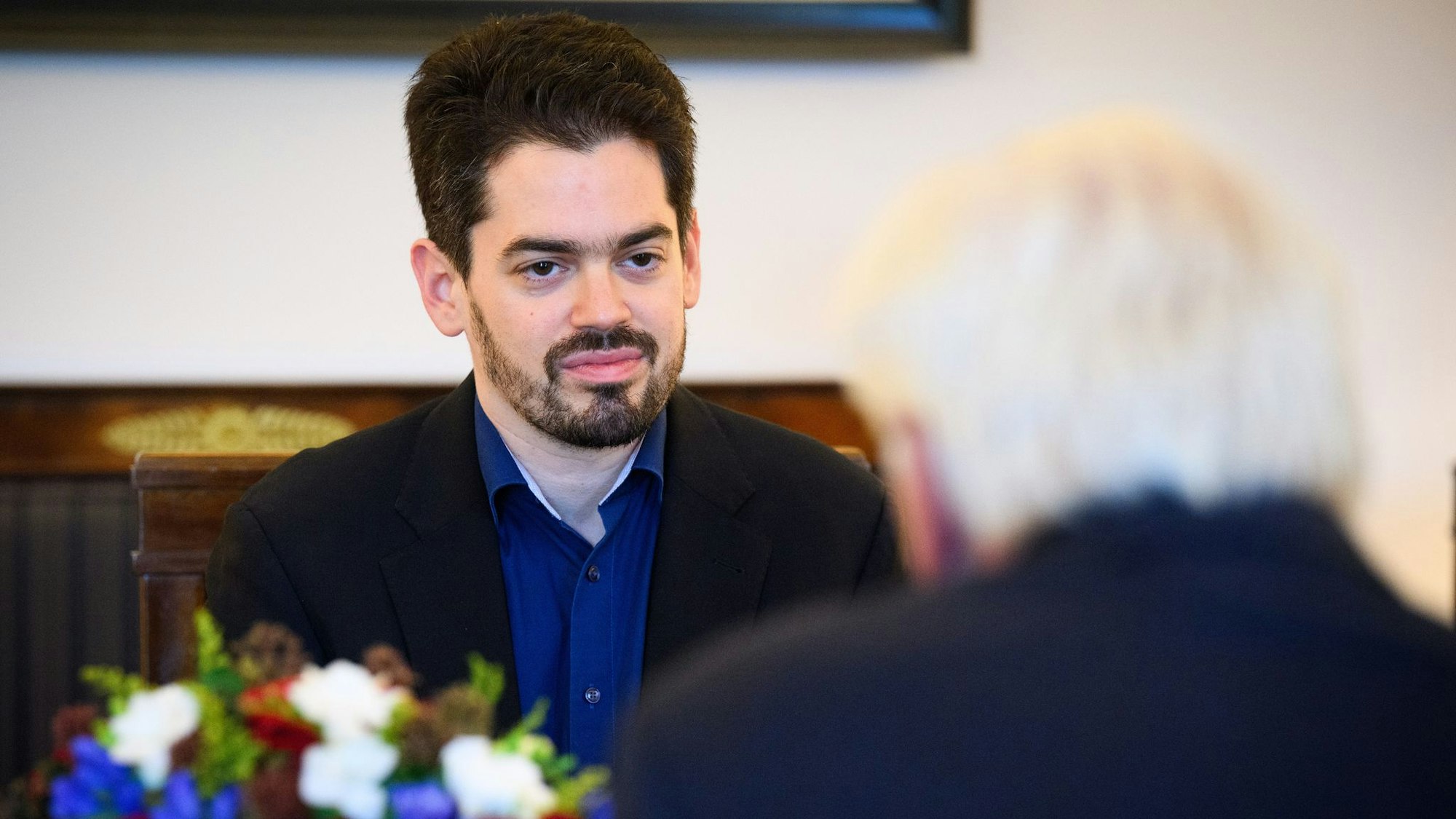 Lahav Shani wurde in Belgien ausgeladen - seitdem gibt es Gesten der Solidarität, auch durch den Bundespräsidenten.