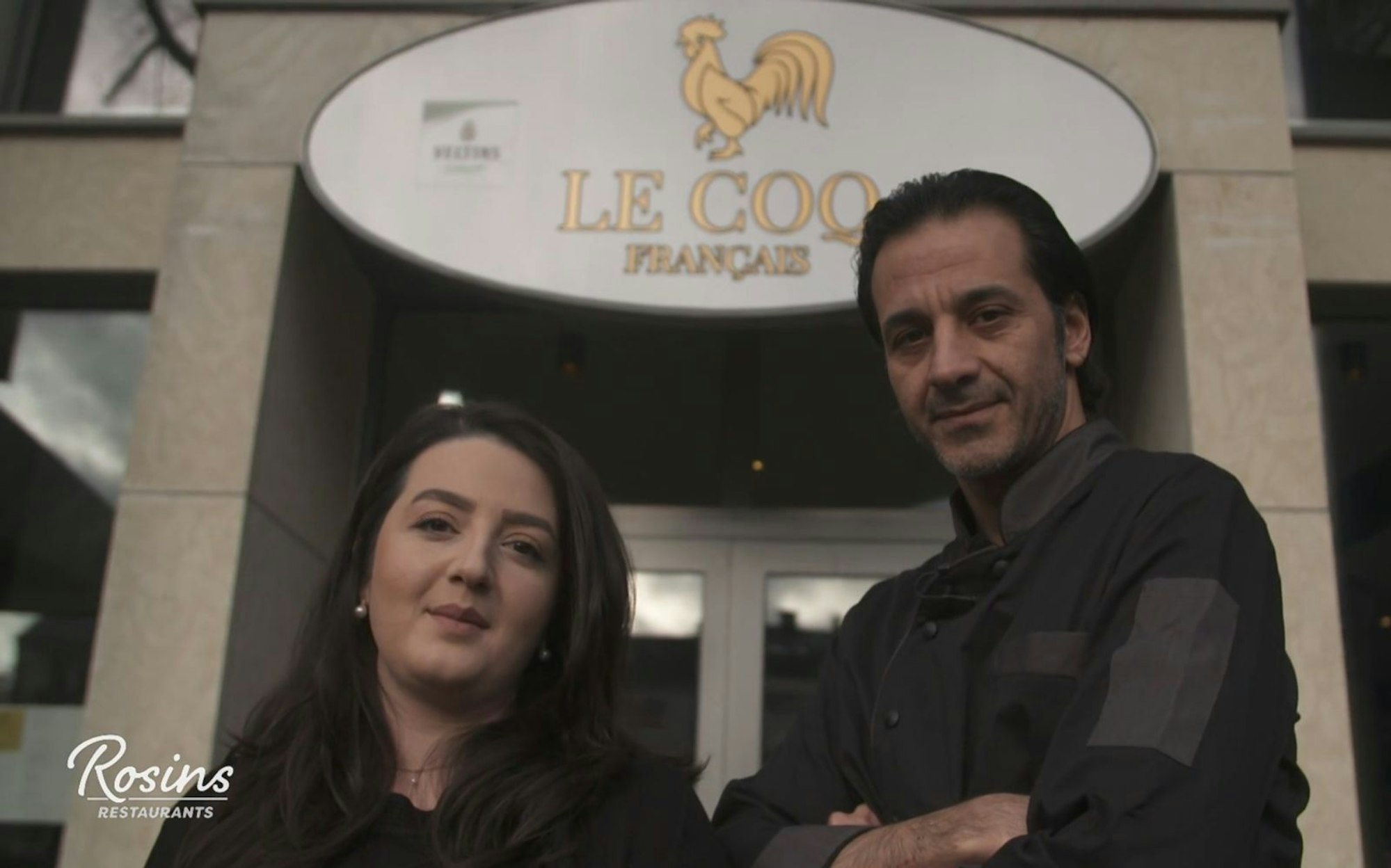 Seit einem Jahr betreibt er mit seiner Frau Shima das Lokal „Le Coq“. (Bild: Kabel Eins)