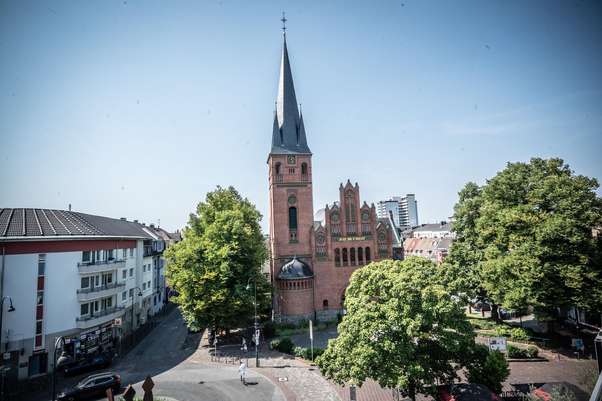 Die Wiesdorfer Kirche ist als Stätte für Konzerte, Lesungen und Ausstellungen längst etabliert.