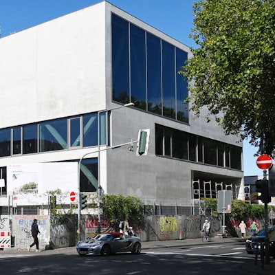 Die neuen Gebäude der Heliosschule in Ehrenfeld werden offenbar nicht wie geplant zum kommenden Schuljahr fertig.