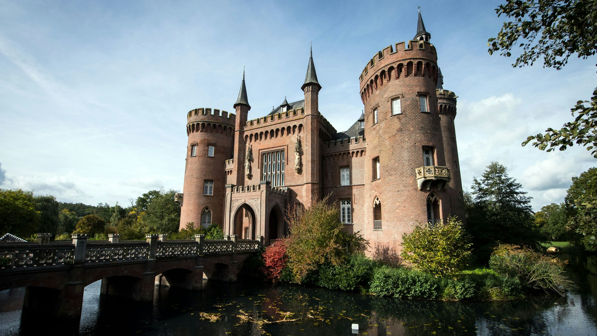 Das Museum Schloss Moyland in Bedburg-Hau am Niederrhein. (Archivbild)