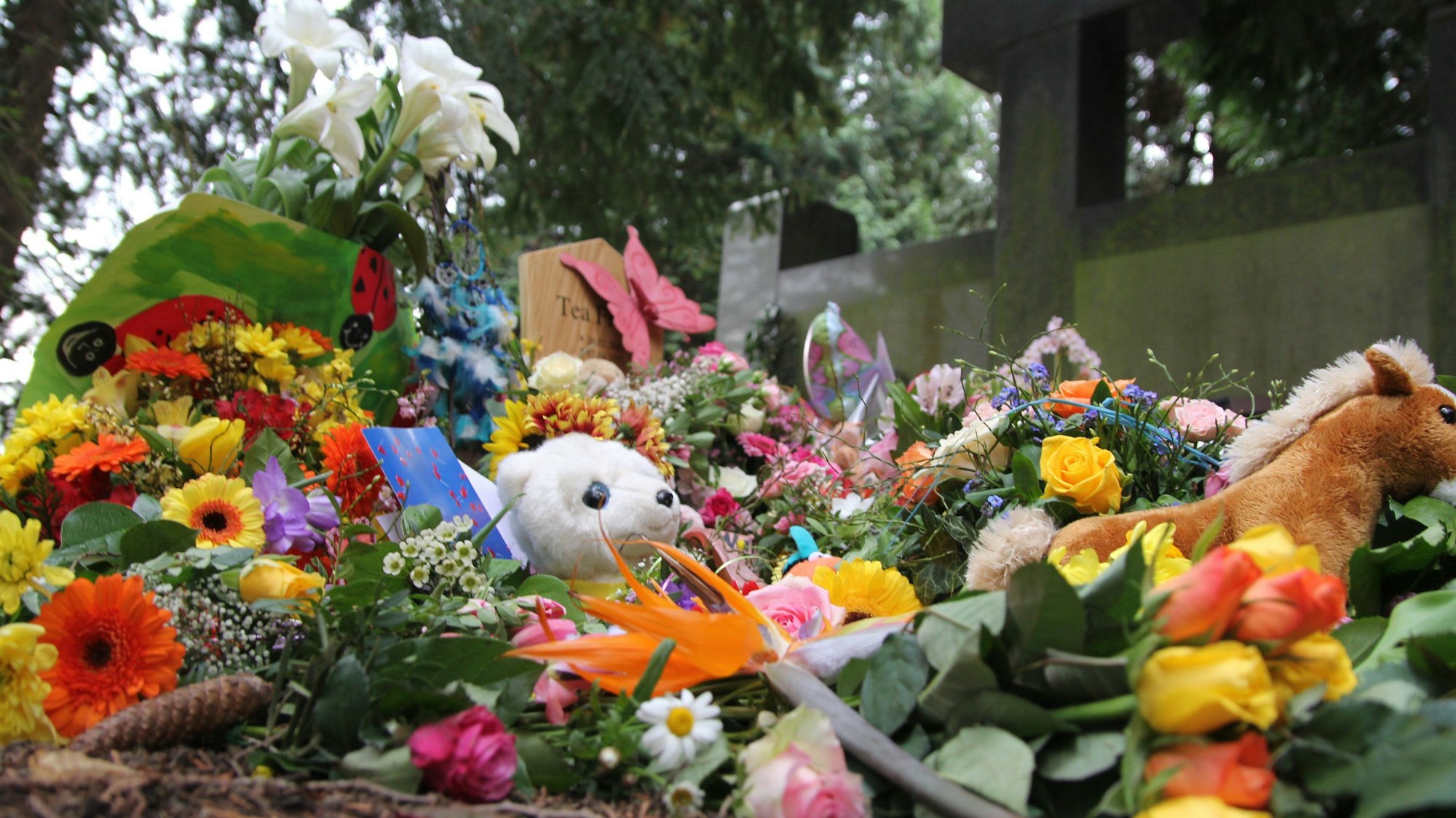 Die Begleitung der Familien von Gewaltopfern geht manchmal bis weit über die Beerdigung hinaus.