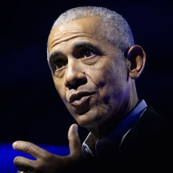 Der ehemalige US-Präsident Barack Obama hat sich zum Attentat auf Charlie Kirk und dem Umgang der US-Regierung damit geäußert. (Archivbild)