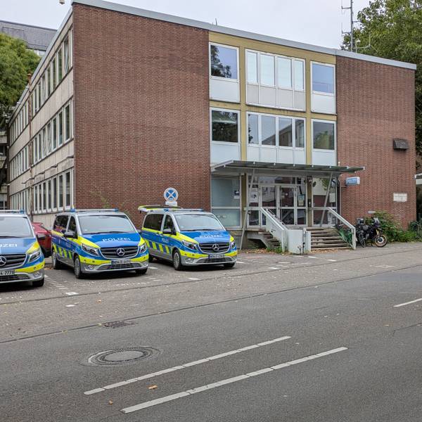 Die Polizeiwache am Opladener Platz