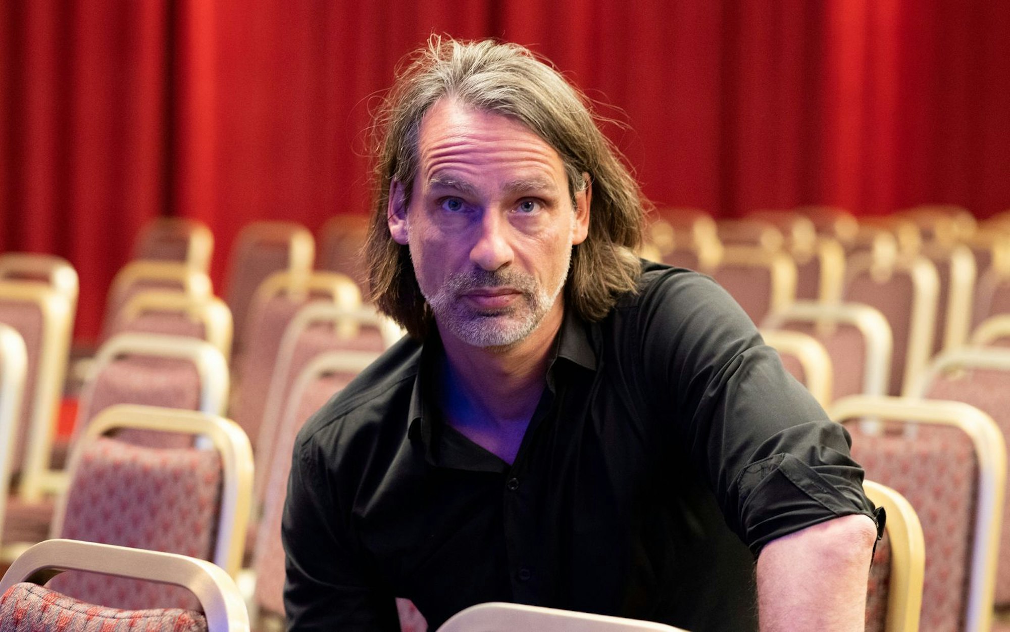 Richard David Precht zog in seinem Podcast Parallelen der jetzigen Situation ins 20. Jahrhundert. (Bild: 2022 Getty Images/Andreas Rentz)