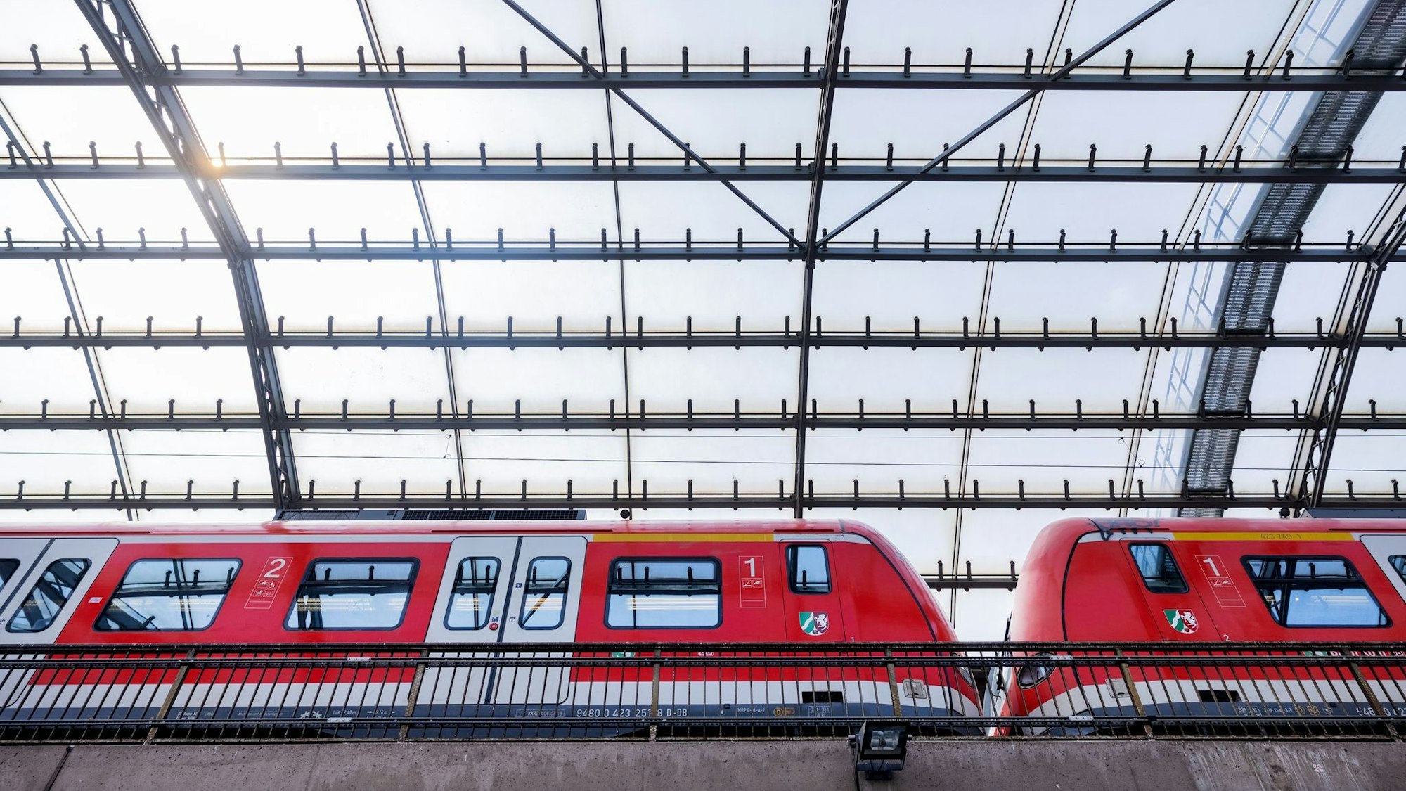 Eine neue Gesellschaft soll den Schienennahverkehr in NRW neu organisieren. (Symbolbild)