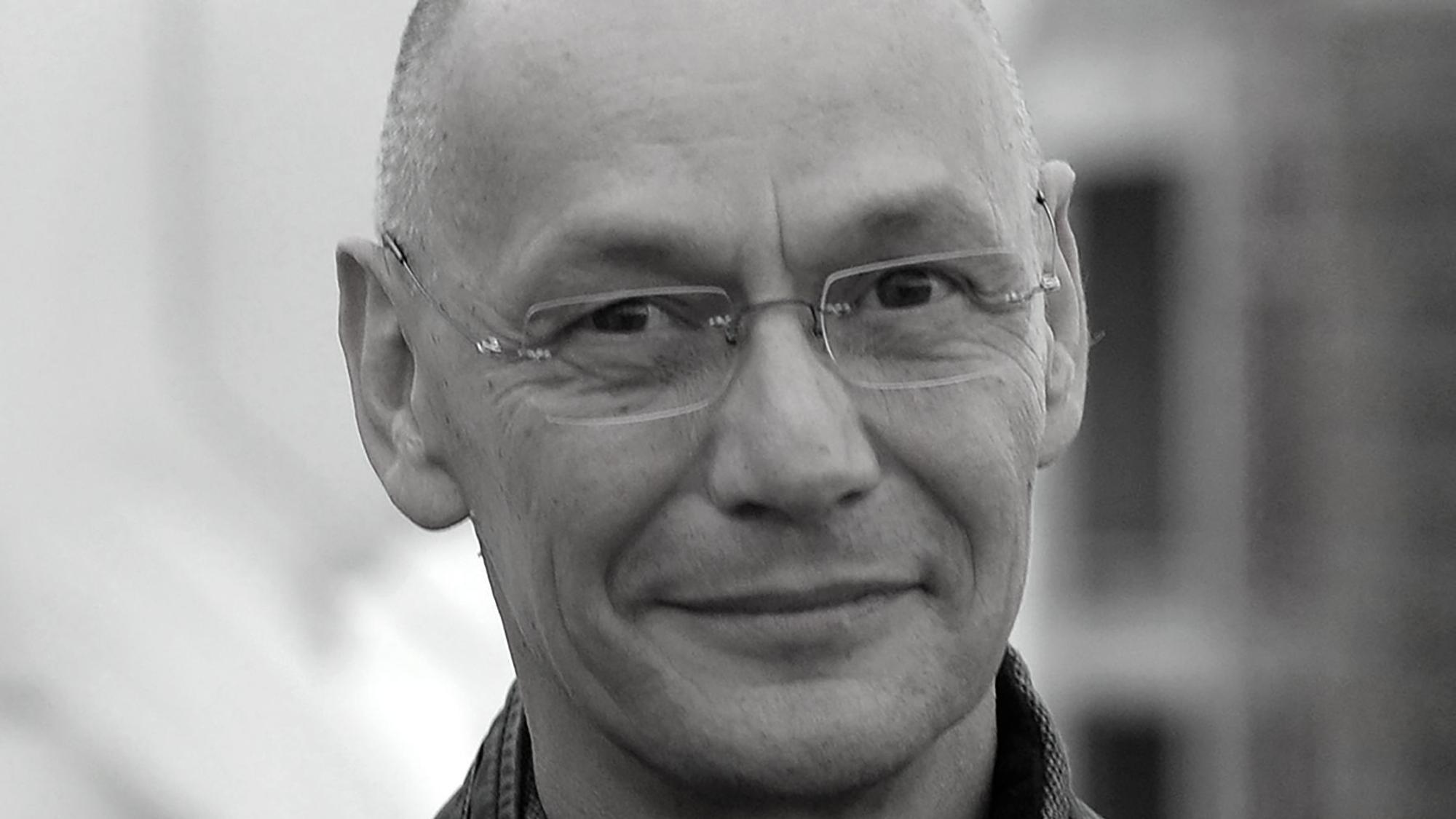 Torsten Michaelis ist bei der Filmpremiere des Kriminalfilms „Lotte Jäger und das tote Mädchen“.