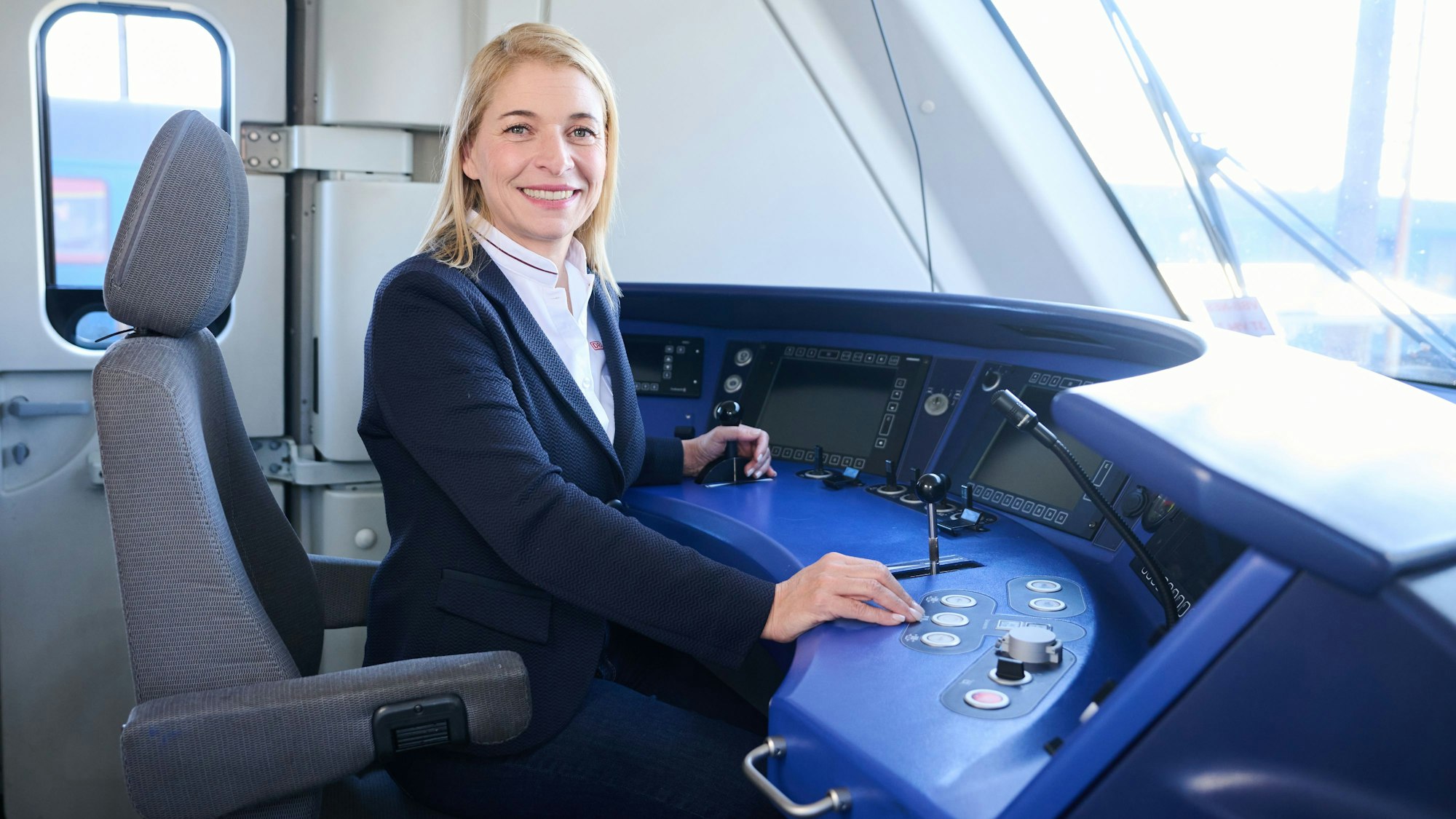 Evelyn Palla, derzeit Bahn-Regionalverkehrsvorständin, soll neue Vorstandsvorsitzende der Deutschen Bahn werden.(Archivbild)