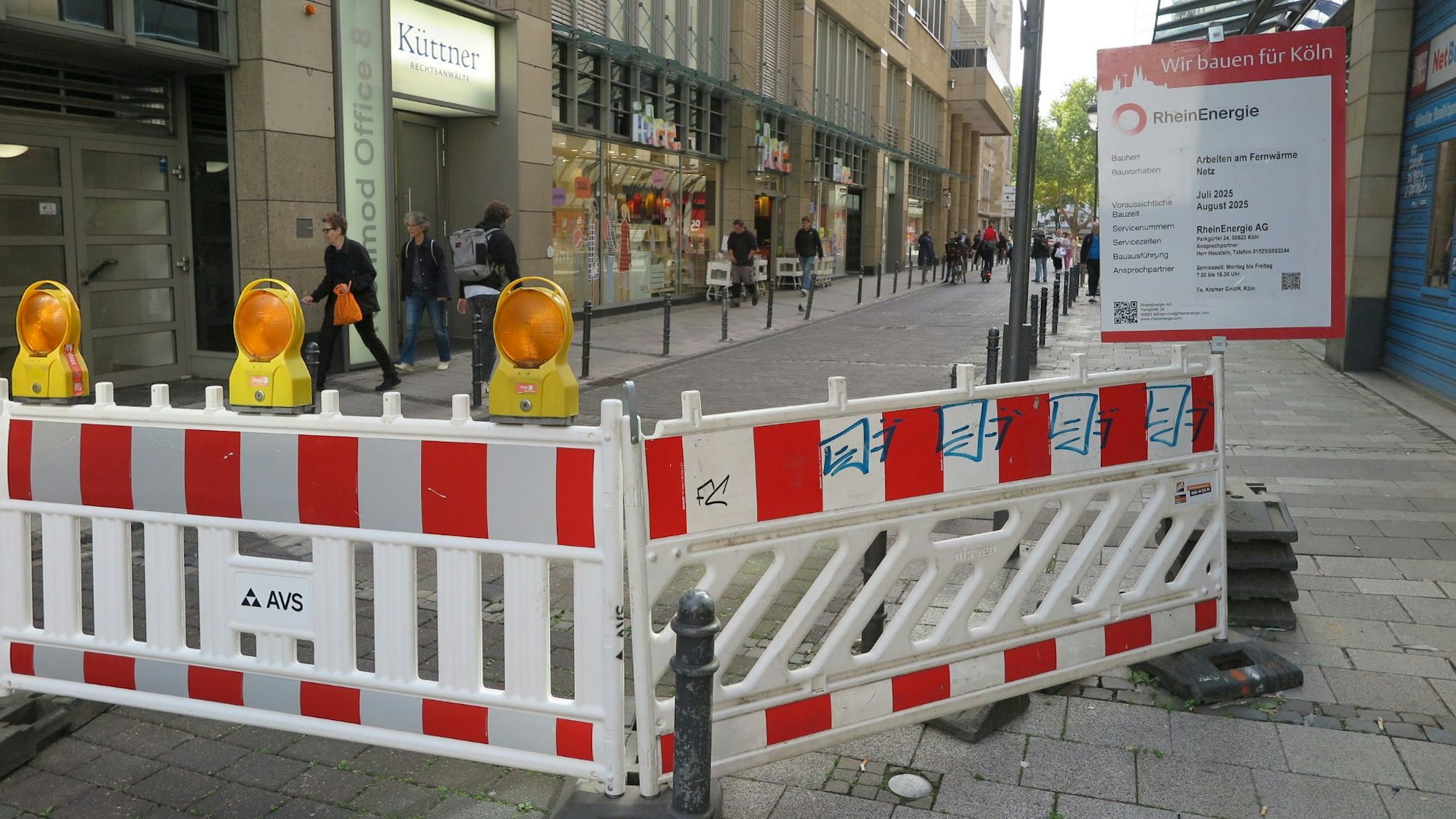 Das Bild zeigt die Richmodstraße.