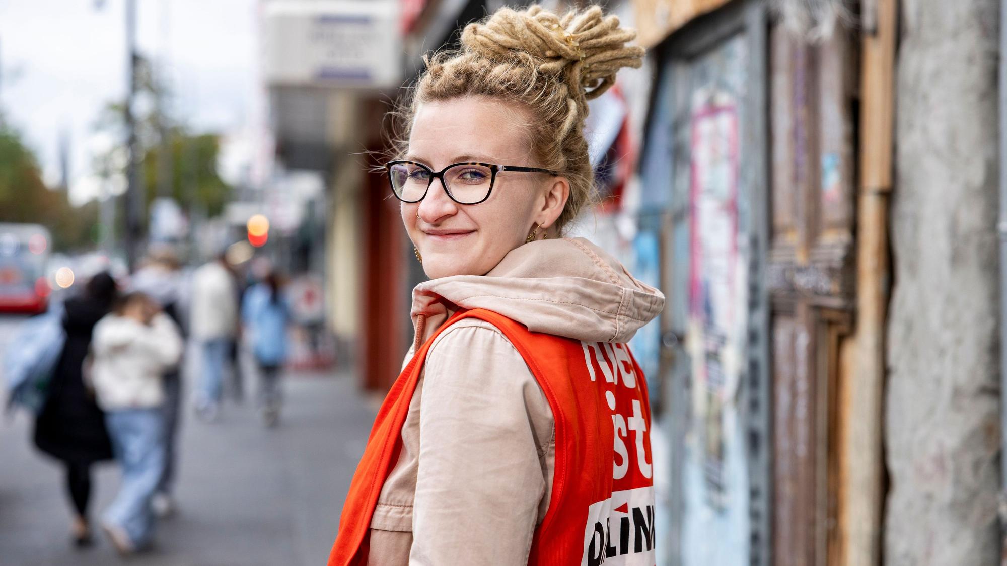 Isabel Gerken hat in ihrem Wahlkreis Kalk das erste Direktmandat für die Linke geholt.