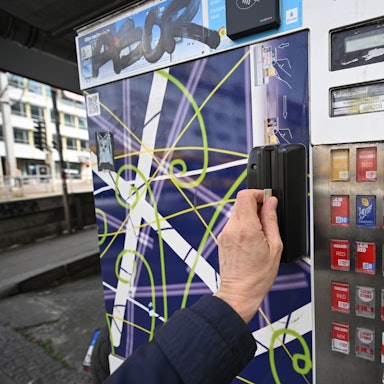 In der Nacht zu Dienstag (23. September) wurde in Köln-Holweide ein Zigarettenautomat gesprengt (Archivbild).
