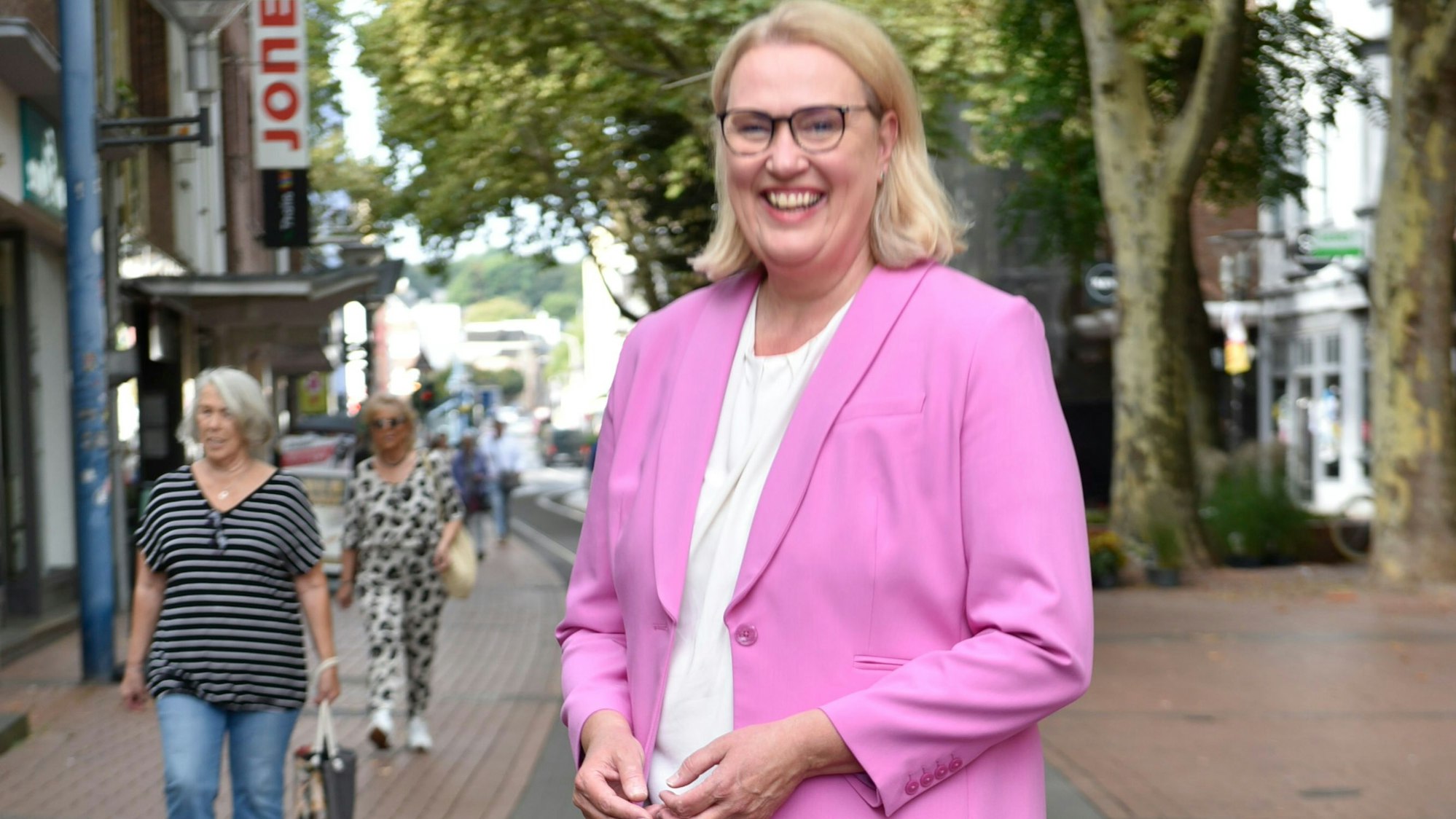 Zu sehen ist Iris Heinisch (SPD).