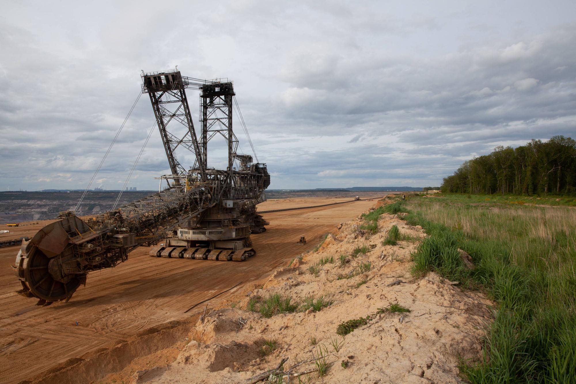 Hambach RWE brown coal district Lignite excavator in the Hambach opencast mine near Hambache Forest May 2021 Merzenich Morschenich Nordrhein Westfalen Germany