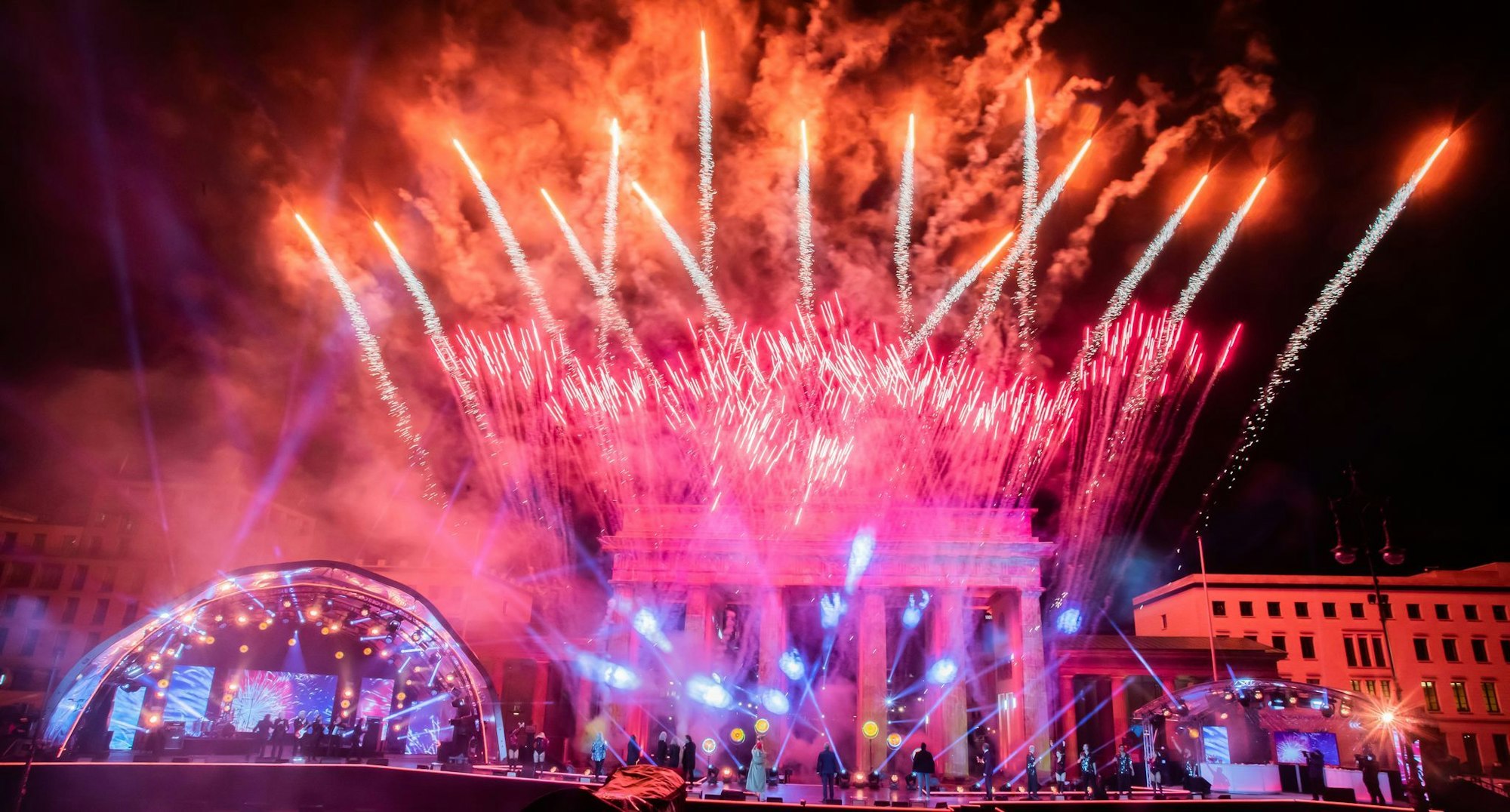Deutschlands größte Silvesterparty in Berlin am Brandenburger Tor war lange Tradition.