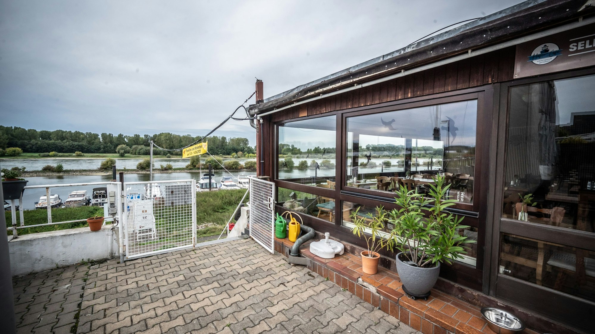 Hafencafé Hitdorf wird wiedereröffnet am 26.9.. Bild: Ralf Krieger