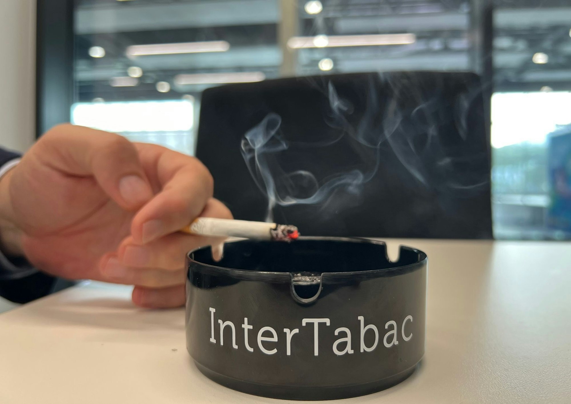 Mehr als 800 Aussteller haben bei der Intertabac ihre Waren präsentiert - einige von ihnen hielten sich dabei nicht an Steuerregeln.