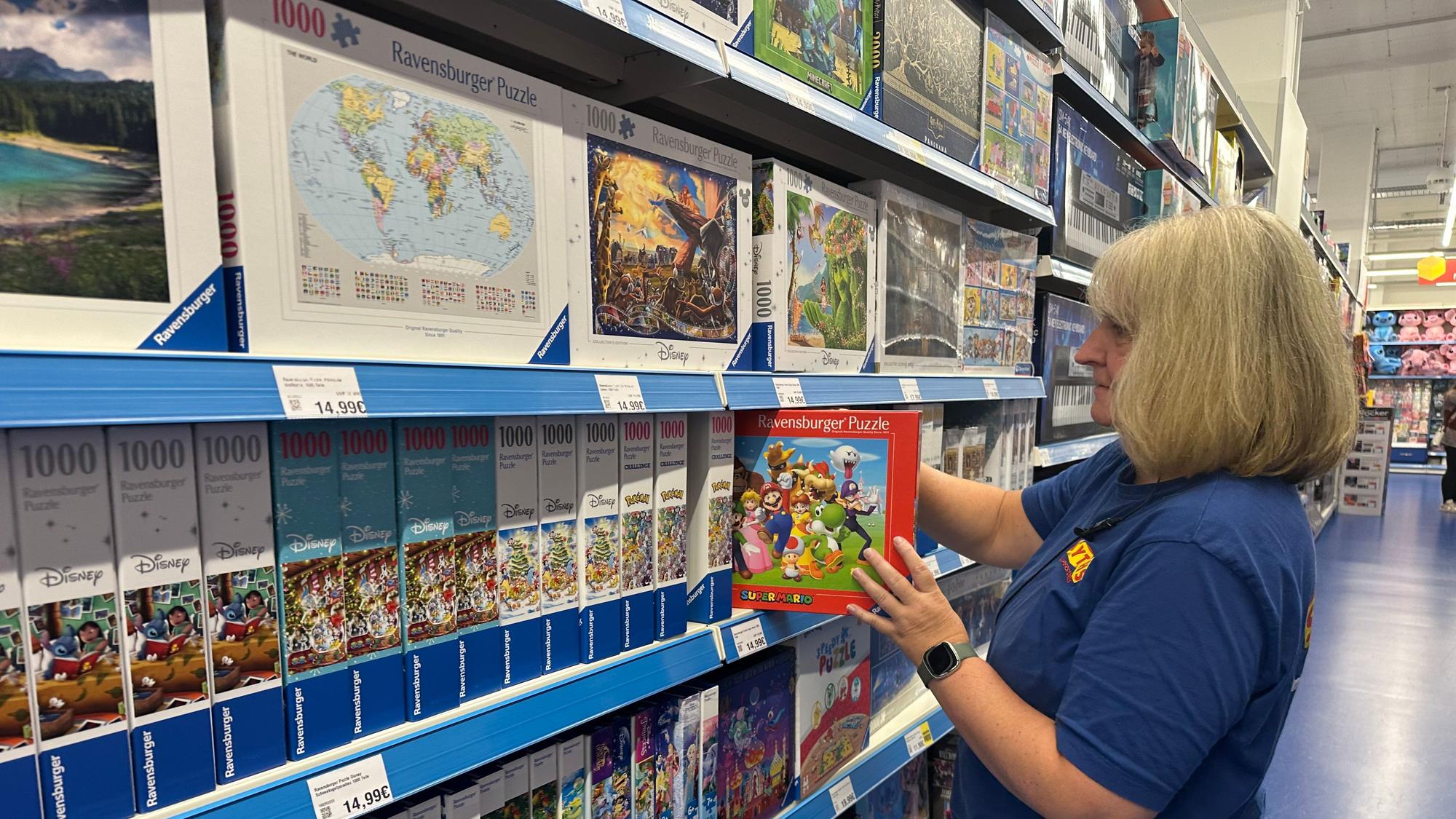 Die neue Spielewelt von Ravensburger wurde im Huma eröffnet, im selben Haus gibt es eine Etage tiefer ebenfalls Produkte von Ravensburger bei Smyth Toys ohne Outlet-Ermäßigung.