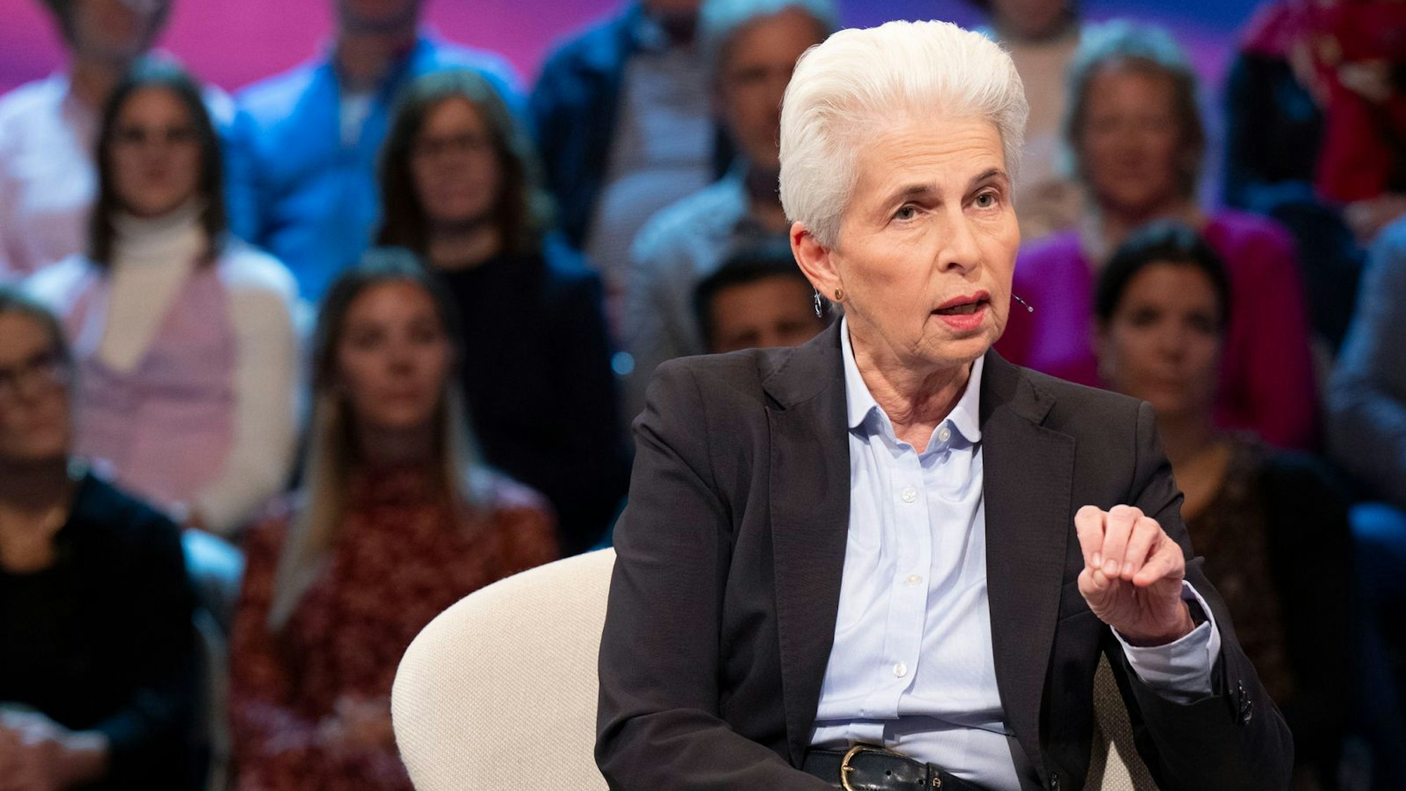 Marie-Agnes Strack-Zimmermann äußerte sich bei „maischberger“ zum Abschuss russischer Kampfjets. (Bild: WDR/ Melanie Grande)