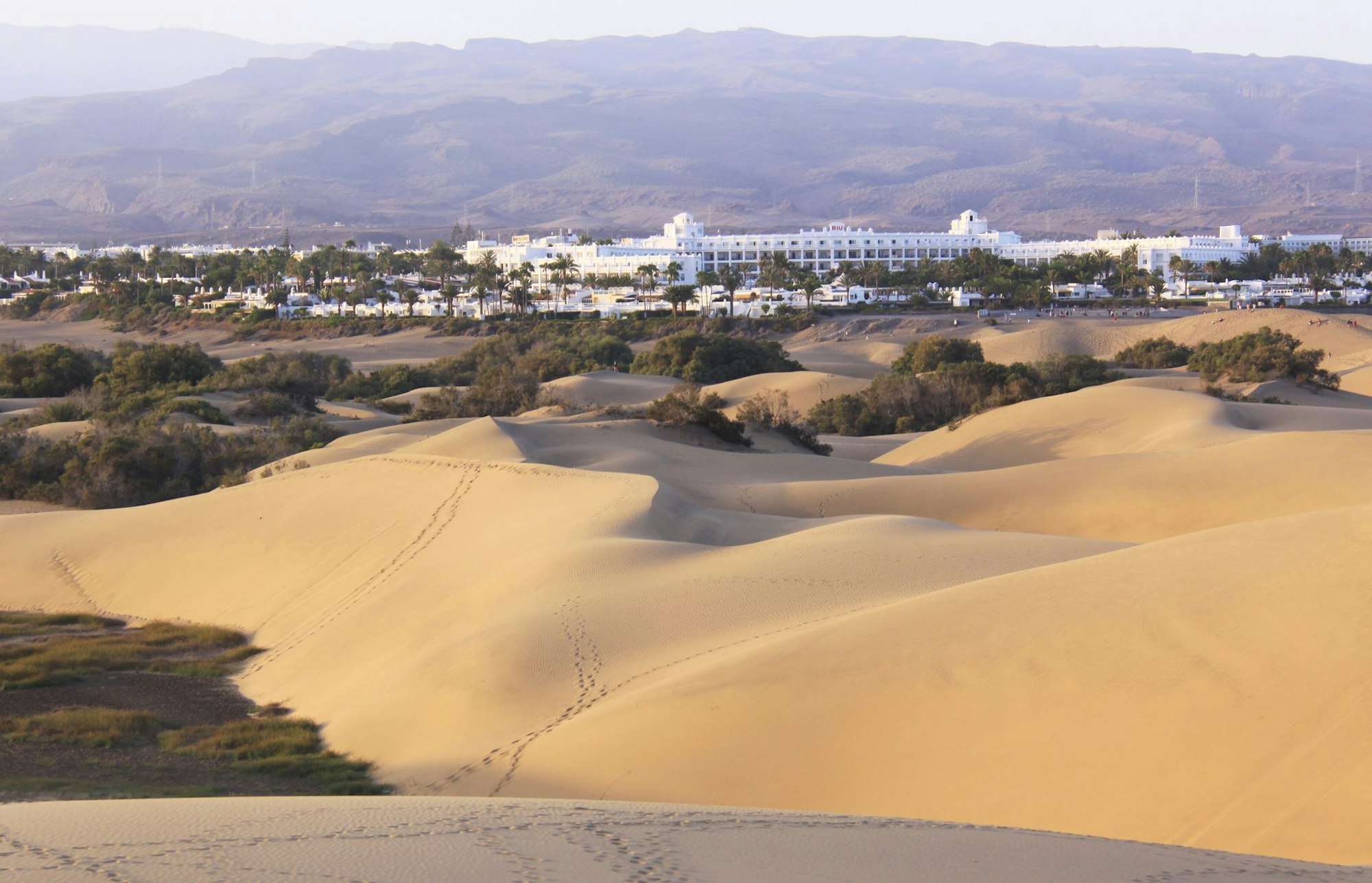 Gran Canaria: Die Dünenstrände in Maspalomas geben eine spektakuläre Kulisse.