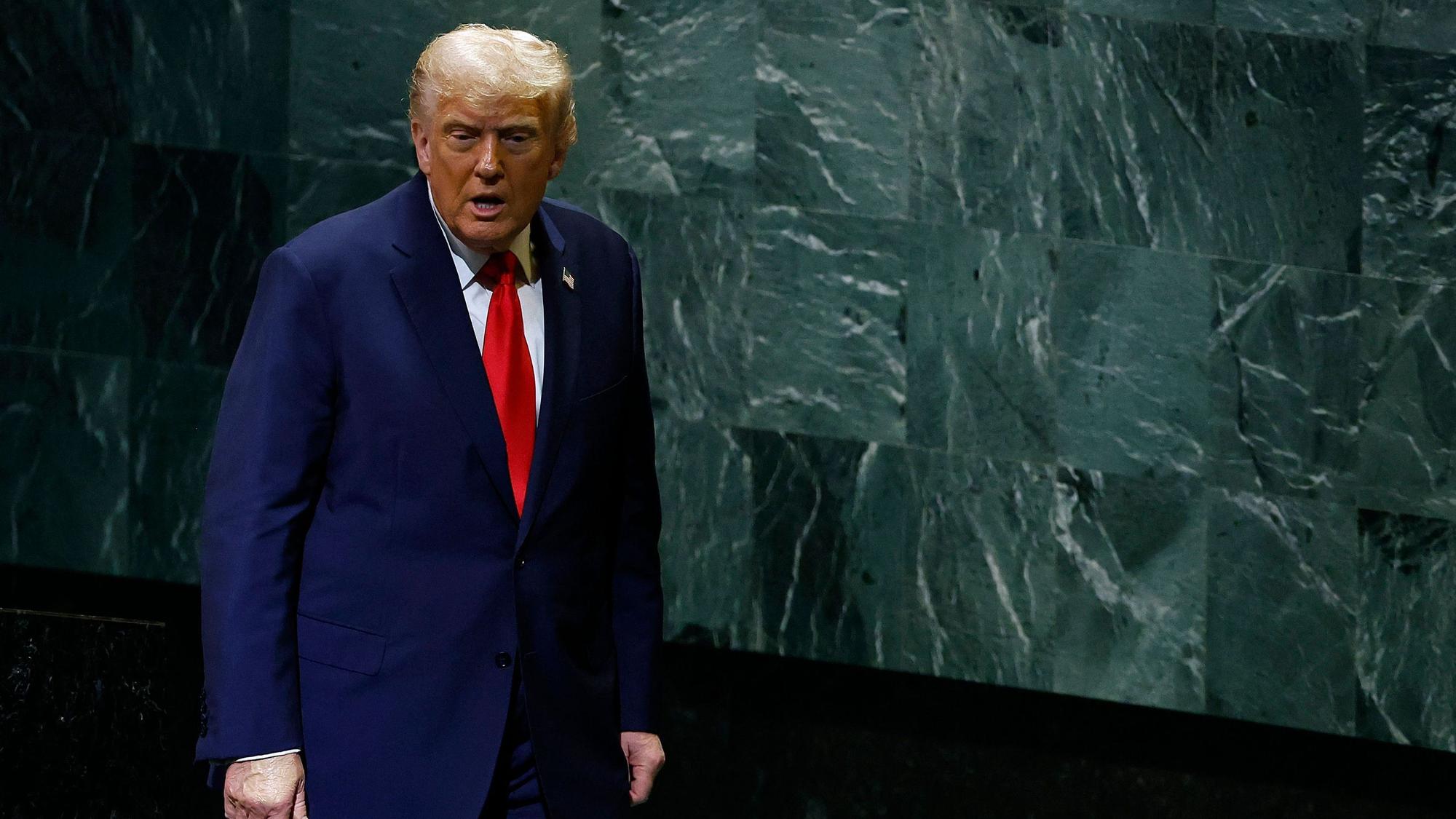 Donald Trump verlässt die Generalversammlung der Vereinten Nationen.
