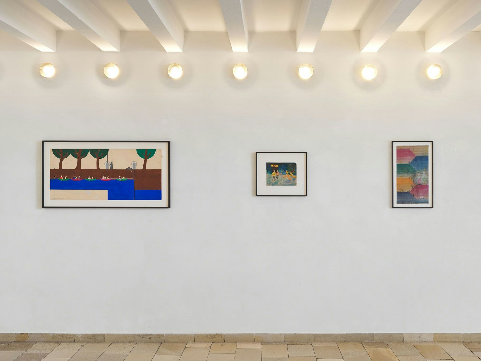 Zeichnungen von Jonas Lipps hängen im Kölnischen Kunstverein an der Wand.