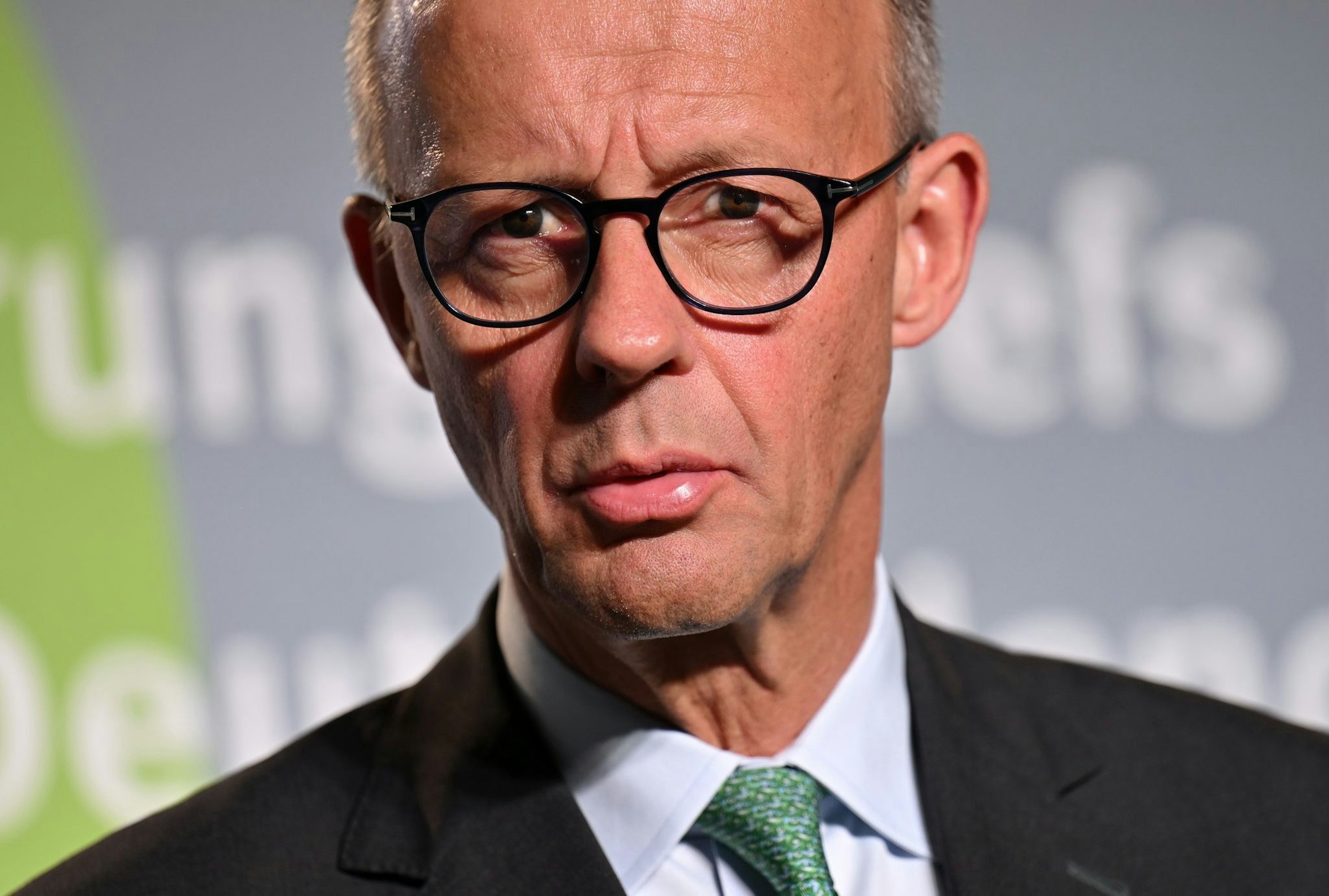 Die Ukraine soll nach dem Willen des Kanzlers von russischem Vermögen profitieren.