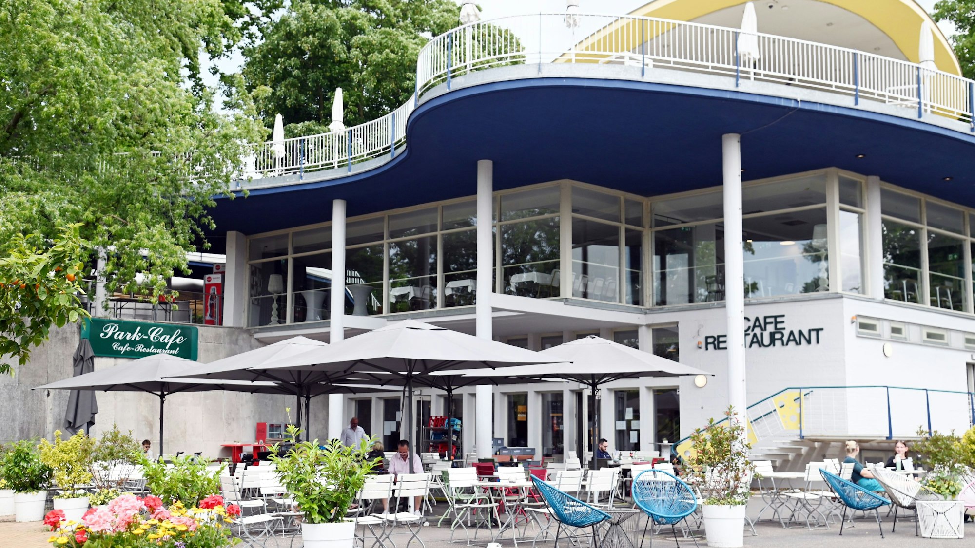 Um das Parkcafé im Rheinpark soll es im Hauptausschuss gehen.