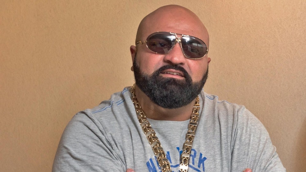 Gansta-Rapper Xatar zwei Jahre nach seiner Haftentlassung bei einem Pressetermin 2016