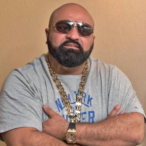 Gansta-Rapper Xatar zwei Jahre nach seiner Haftentlassung bei einem Pressetermin 2016
