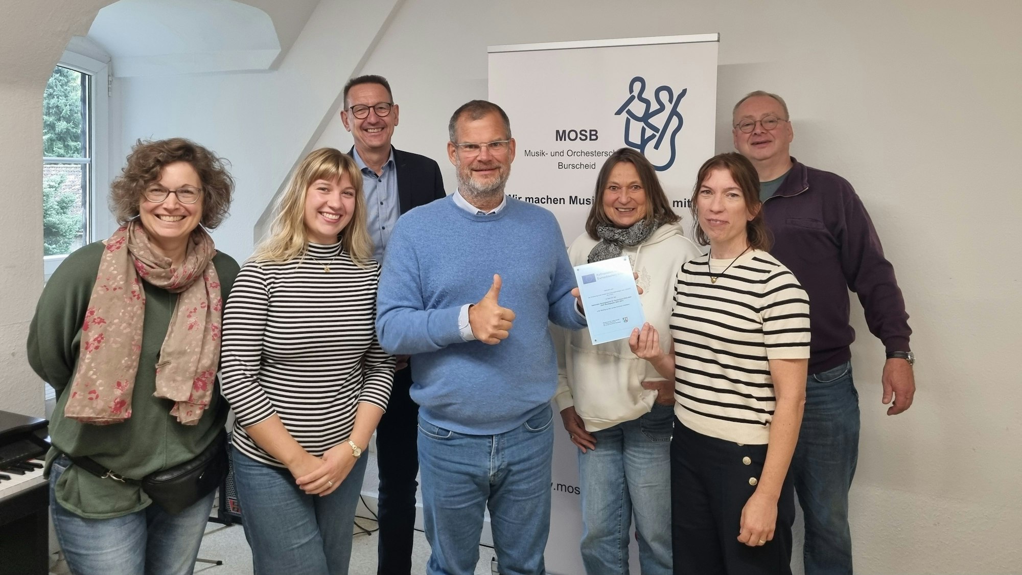 Die Burscheider Musik- und Orchesterschule sowie die Grundschulen freuen sich über die Fördermittel von „Leader“.