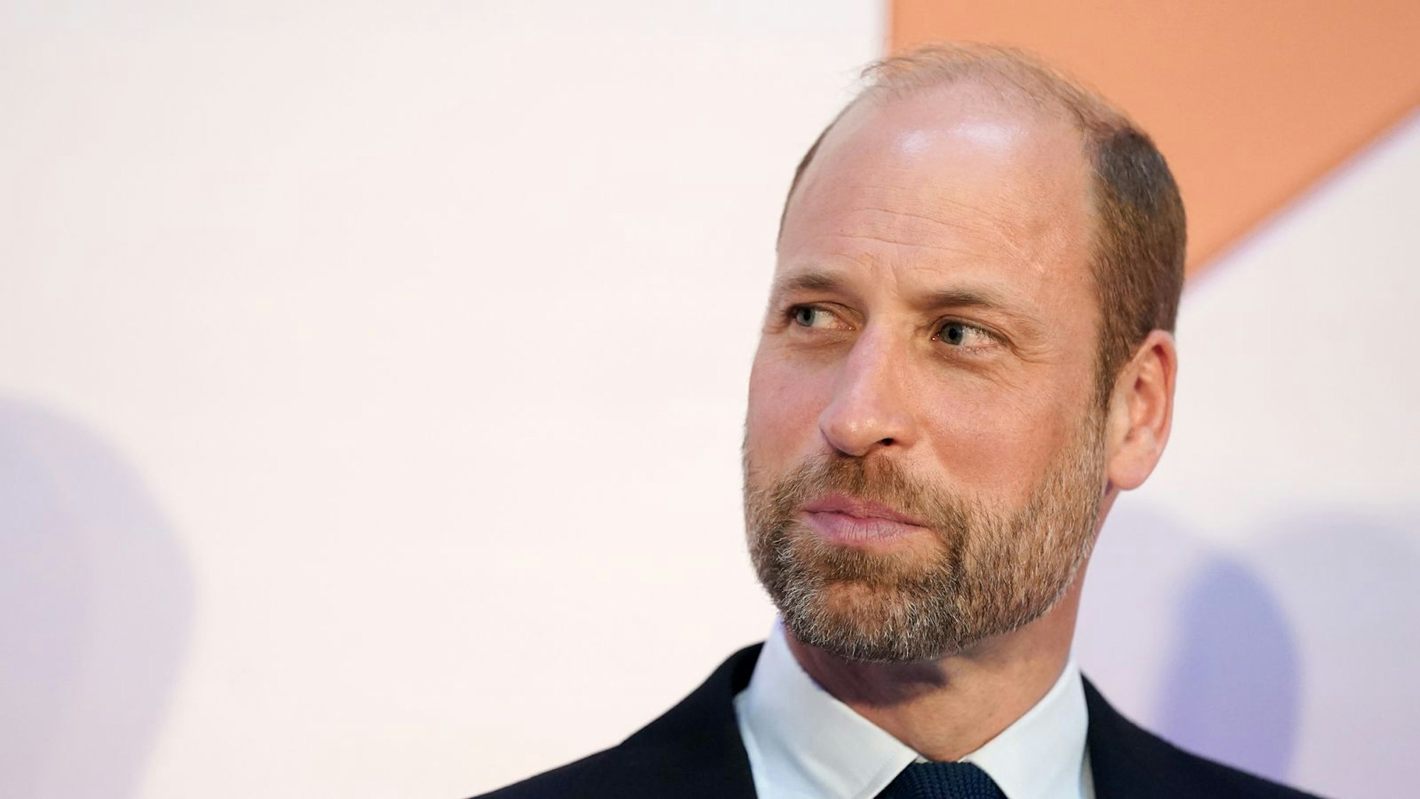 2024 sei das „härteste Jahr“ im Leben von Prinz William gewesen, gab er in einer Apple-Dokuserie nun zu. (Bild: 2025 Getty Images/Dominic Lipinski)