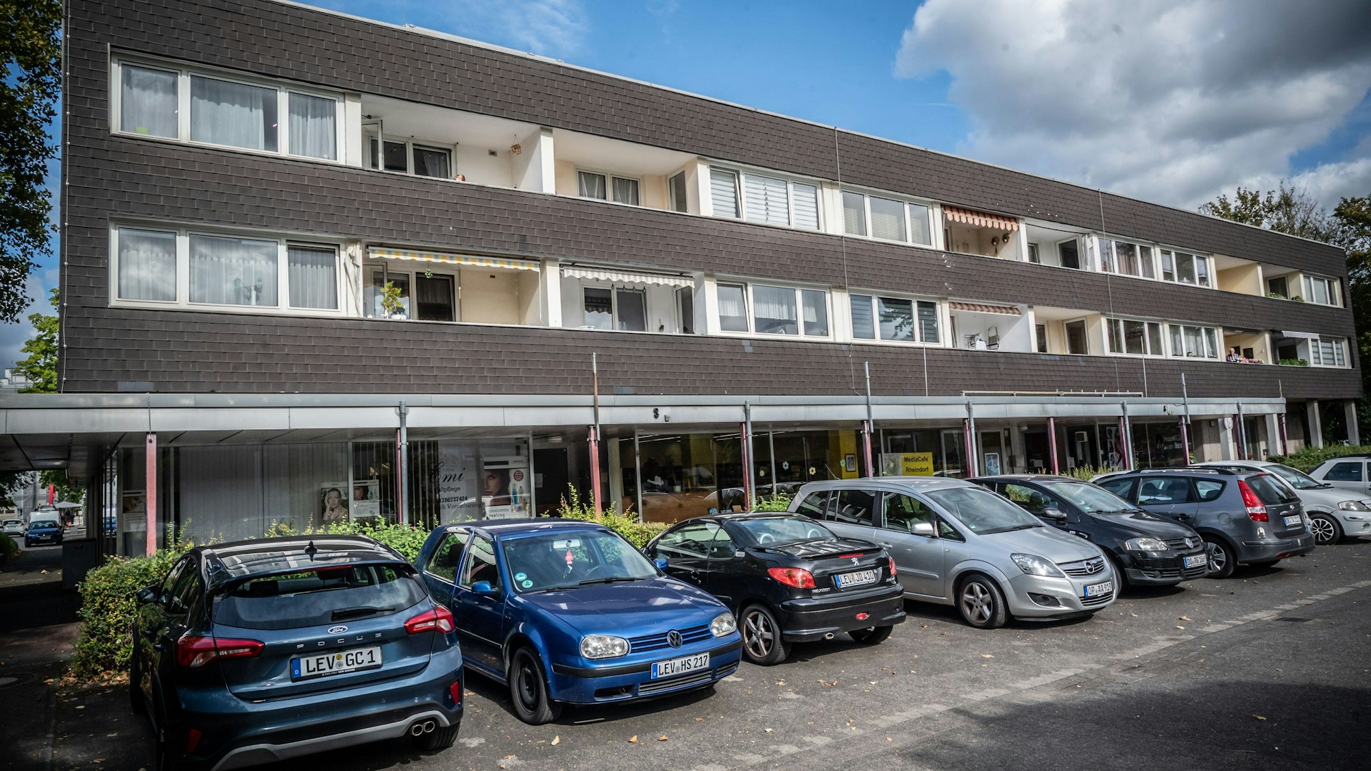 Ehemalige Sparkasse mit Media-Café am Königsberger Platz . Bild: Ralf Krieger