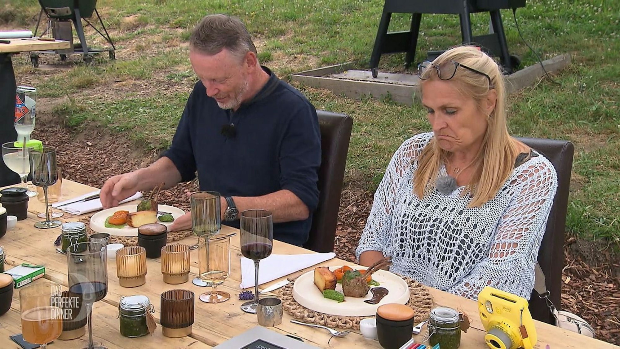 Das Lammkarree weiß Frank und Barbara zu beeindrucken.
(Bild: RTL)