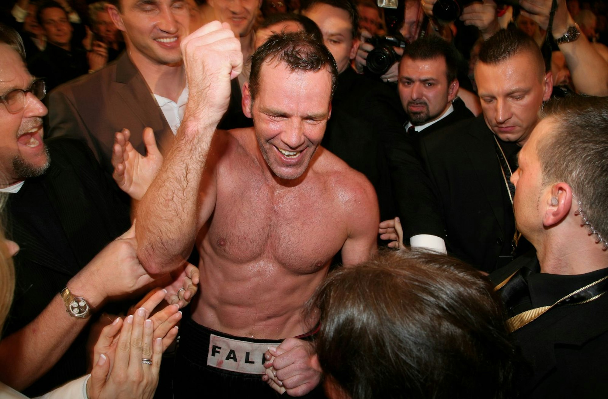 Später Karrierehöhepunkt: Mit 43 Jahren krönte sich Henry Maske 2007 erneut zum Weltmeister - nach elf Jahren Pause. (Bild: Getty Images / Johannes Simon)