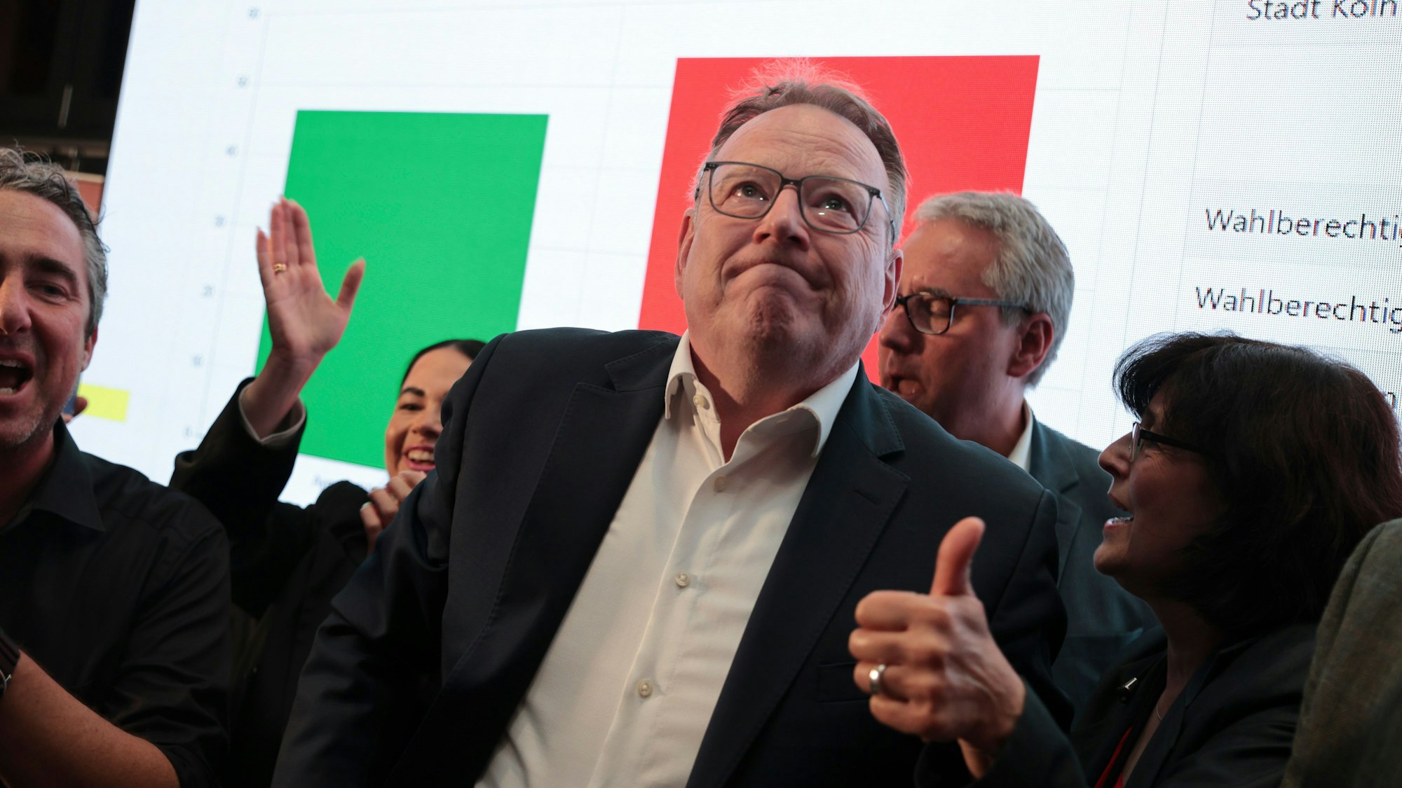 Torsten Burmester bei der Wahlparty der SPD zur Oberbürgermeisterwahl in Köln 2025