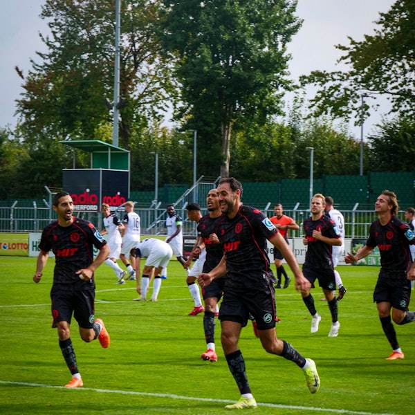 Fortuna Köln ist Tabellenführer der Regionalliga West