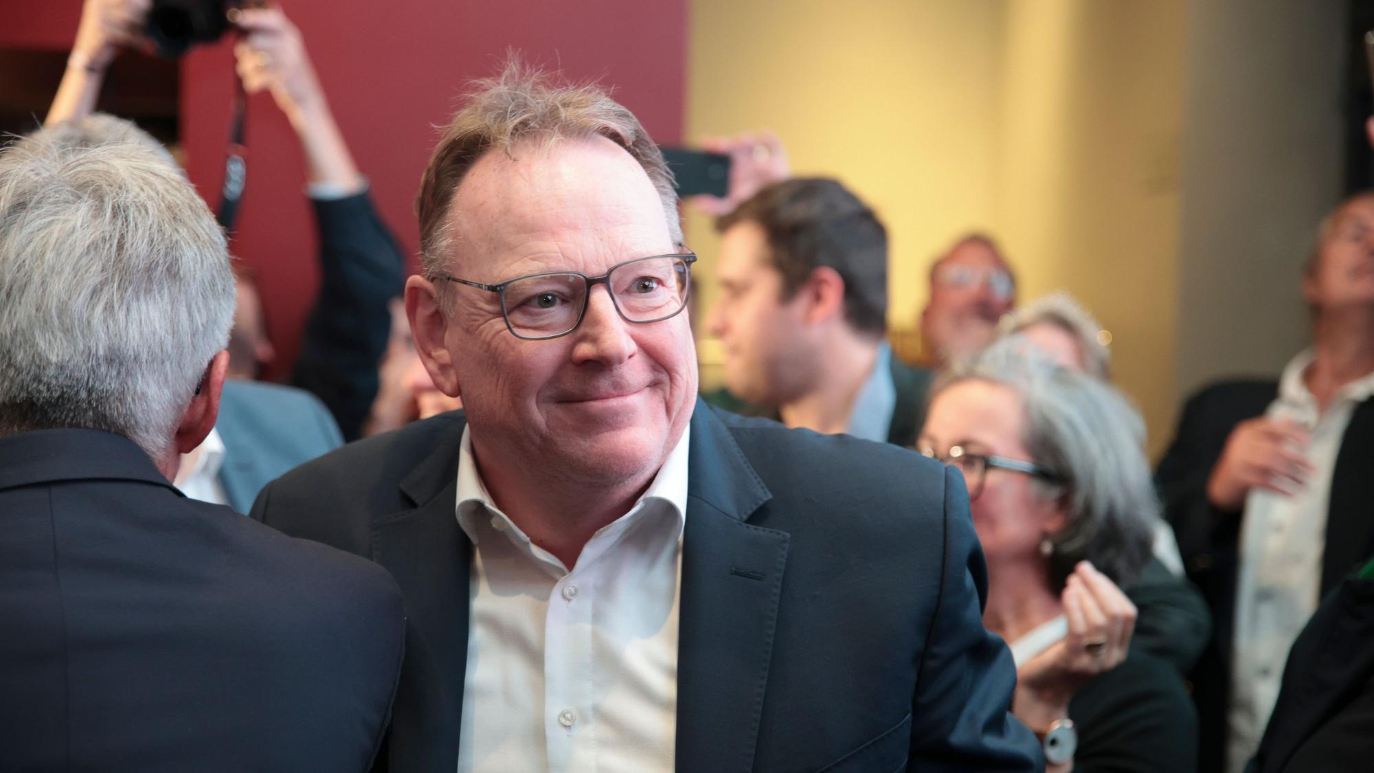 Das Bild zeigt Torsten Burmester ( SPD), den zukünftigen Oberbürgermeister von Köln, bei der SPD-Wahlparty im Saal Anno 1858 in der Malzmühle. Foto:Dirk Borm